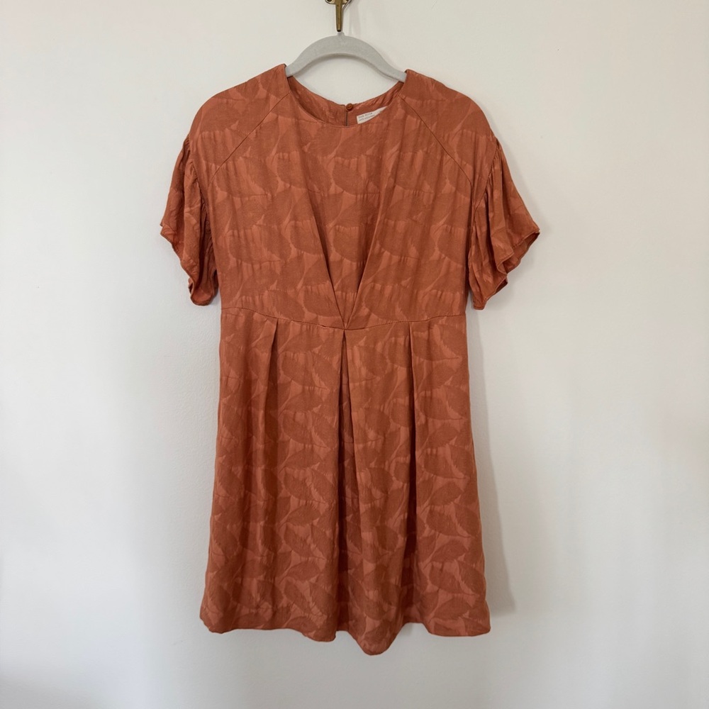 Zara Kids Size 10 Terracotta Mini Dress with Short Sleeves Fall Style Leaf Print